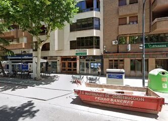 Foto de Dermatólogo Lorenzo Juan Pérez García