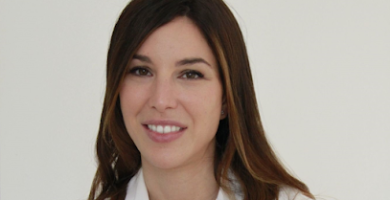 Foto de Dra. Cristina García Millán | Especialista en dermatología pediátrica y dermatitis atópica